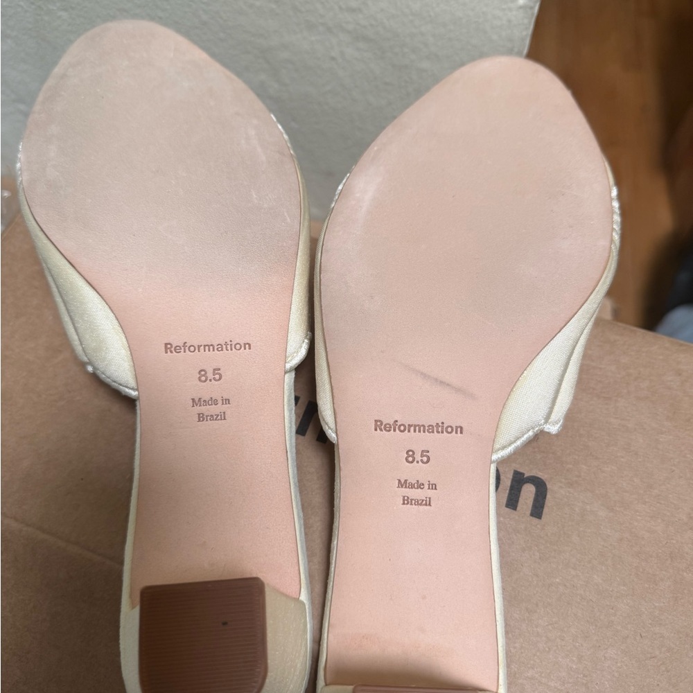 Reformation Waldena heels seashell cream puff block heel taffeta 8.5 - Picture 8 of 10